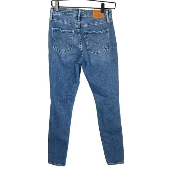 Levi’s Women’s 721 High Rise Skinny Jeans Size 26 - Picture 6 of 6